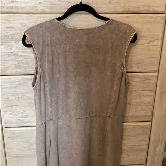 Grey velvet dress - Picture 3 of 3